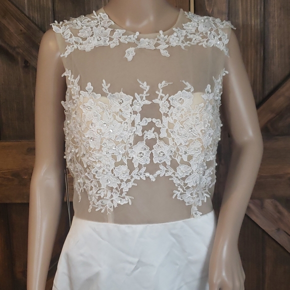 Vnaix wedding dress - Picture 2 of 4